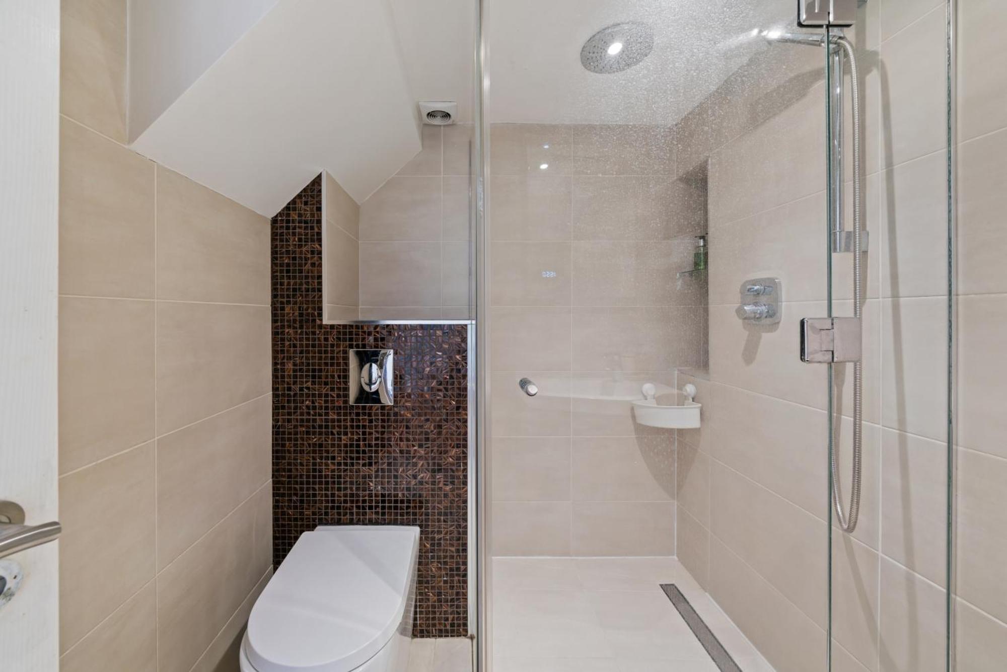 Hidden Gem In Central Location - Beautiful 2 Bed Londen Buitenkant foto