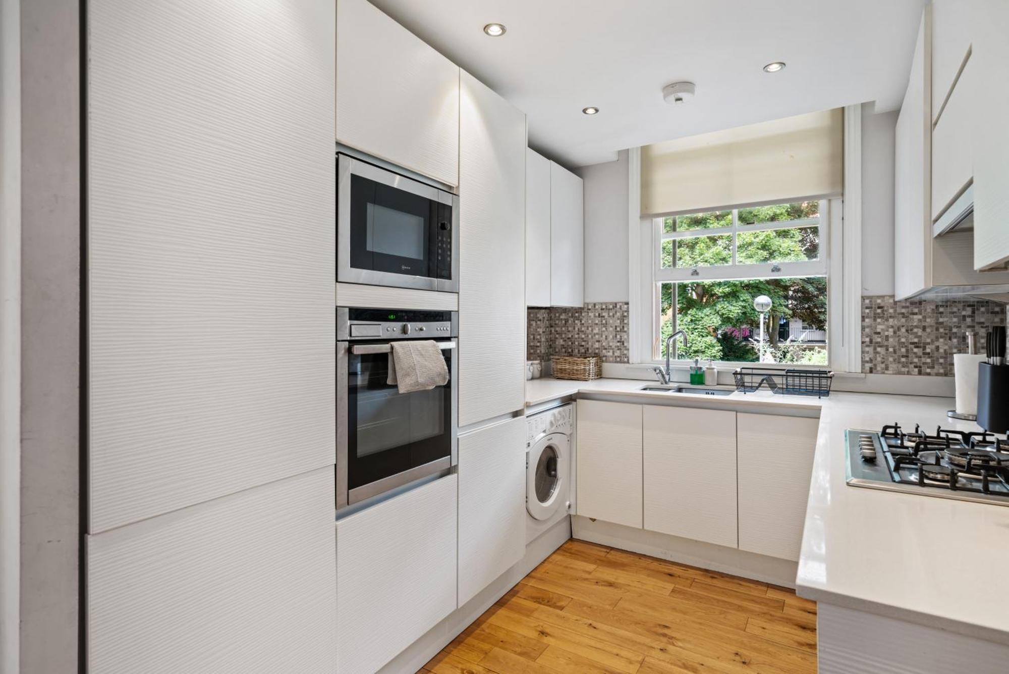 Hidden Gem In Central Location - Beautiful 2 Bed Londen Buitenkant foto